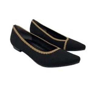 Vionic Dahlia flats 8.5 NWOT